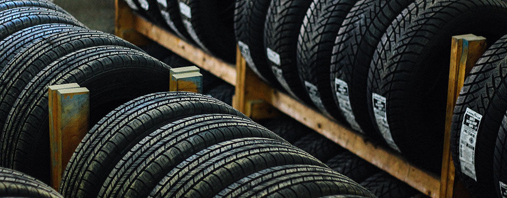 Czy stare opony zagrażają naszemu bezpieczeństwu?